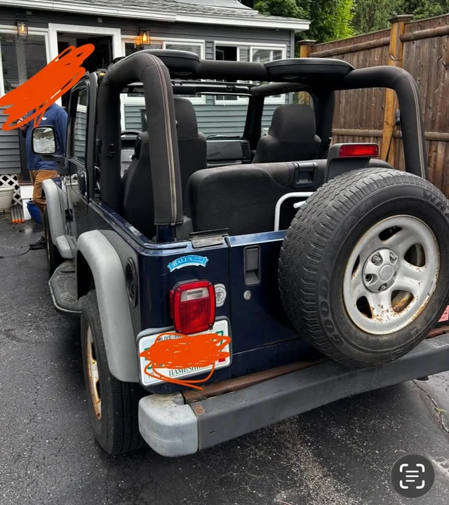 2005 Jeep TJ Wrangler - Image 3 of 4