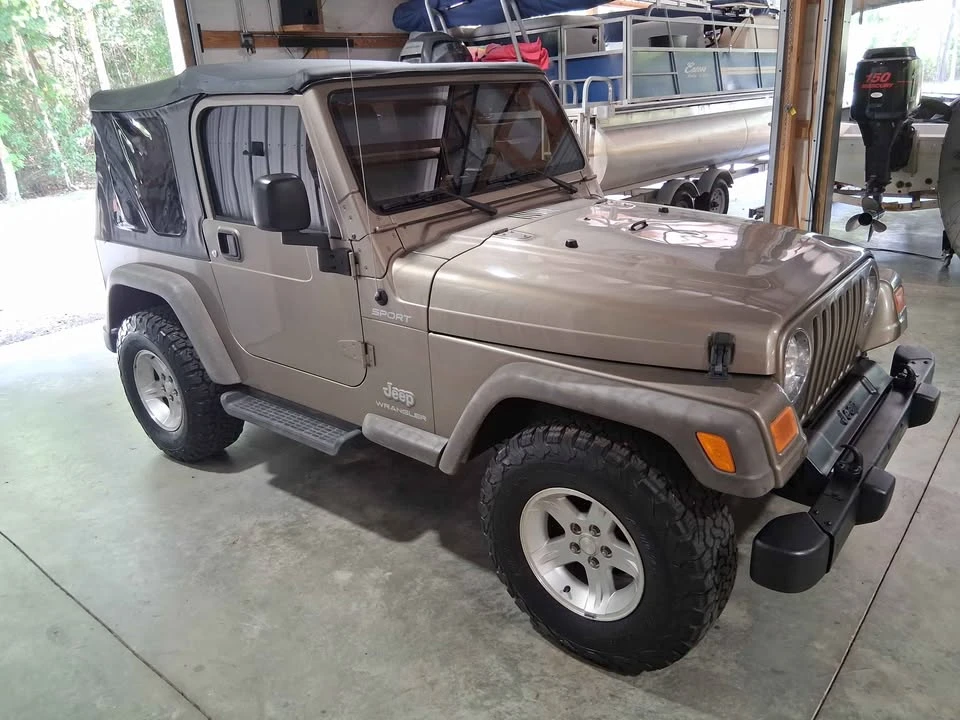 2005 Jeep TJ Wrangler - Image 2 of 10