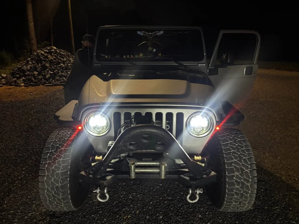2005 Jeep TJ Wrangler - Image 7 of 10
