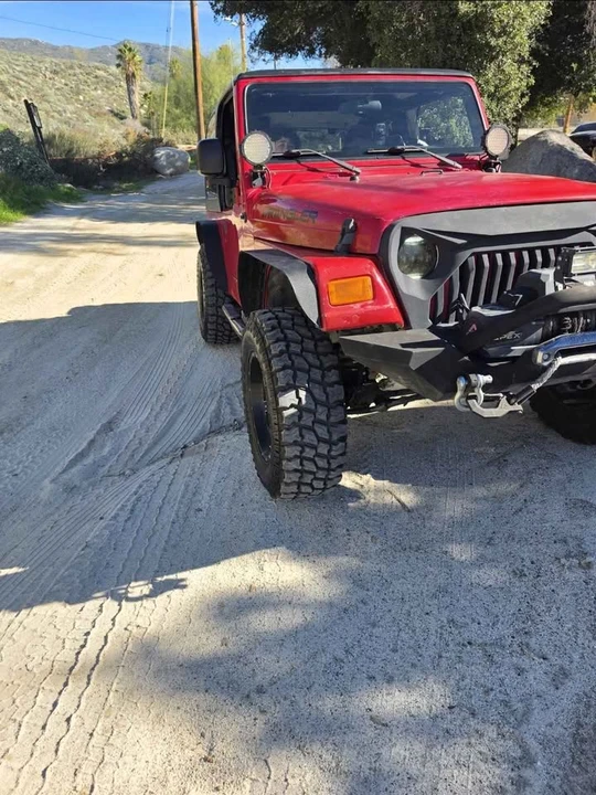 2005 Jeep TJ Wrangler - Image 2 of 6