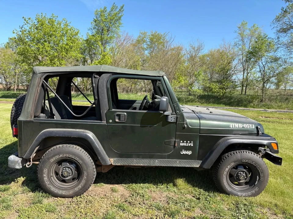 2005 Jeep TJ Wrangler - Image 3 of 6