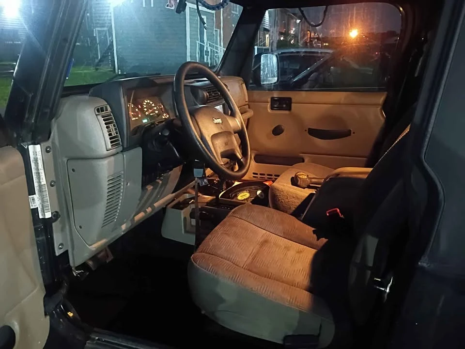 2005 Jeep TJ Wrangler - Image 15 of 20