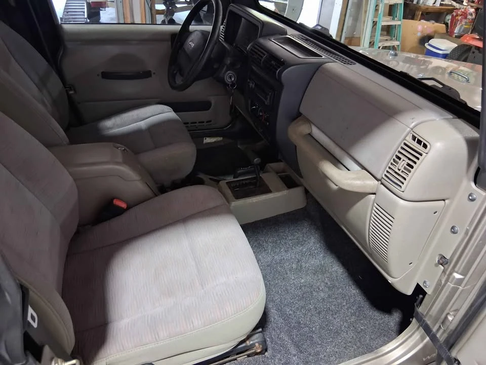 2005 Jeep TJ Wrangler - Image 9 of 10
