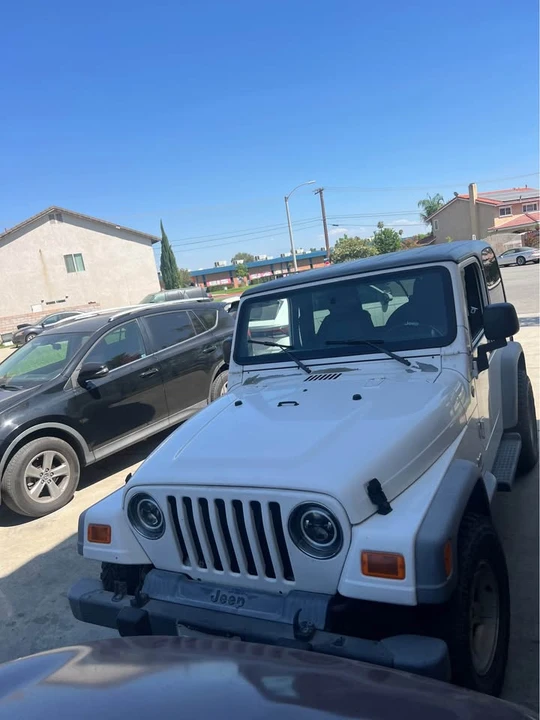 2005 Jeep TJ Wrangler - Image 5 of 6