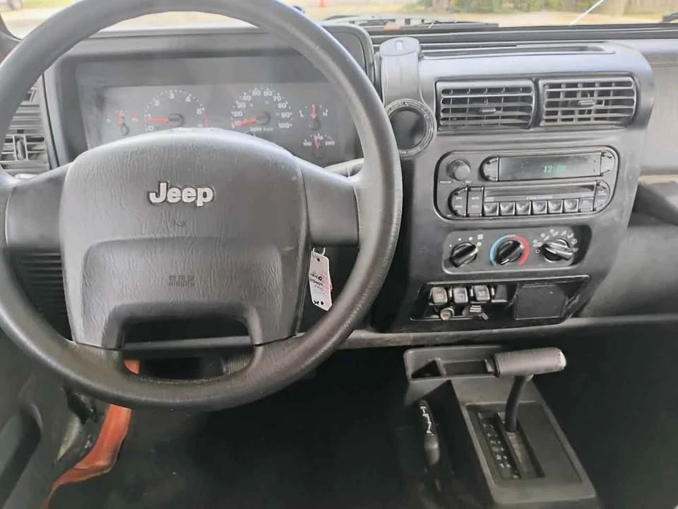 2005 Jeep TJ Wrangler - Image 12 of 14