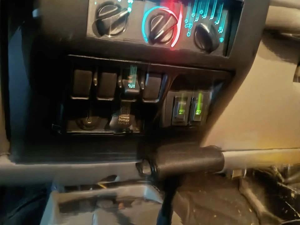 2005 Jeep TJ Wrangler - Image 16 of 20