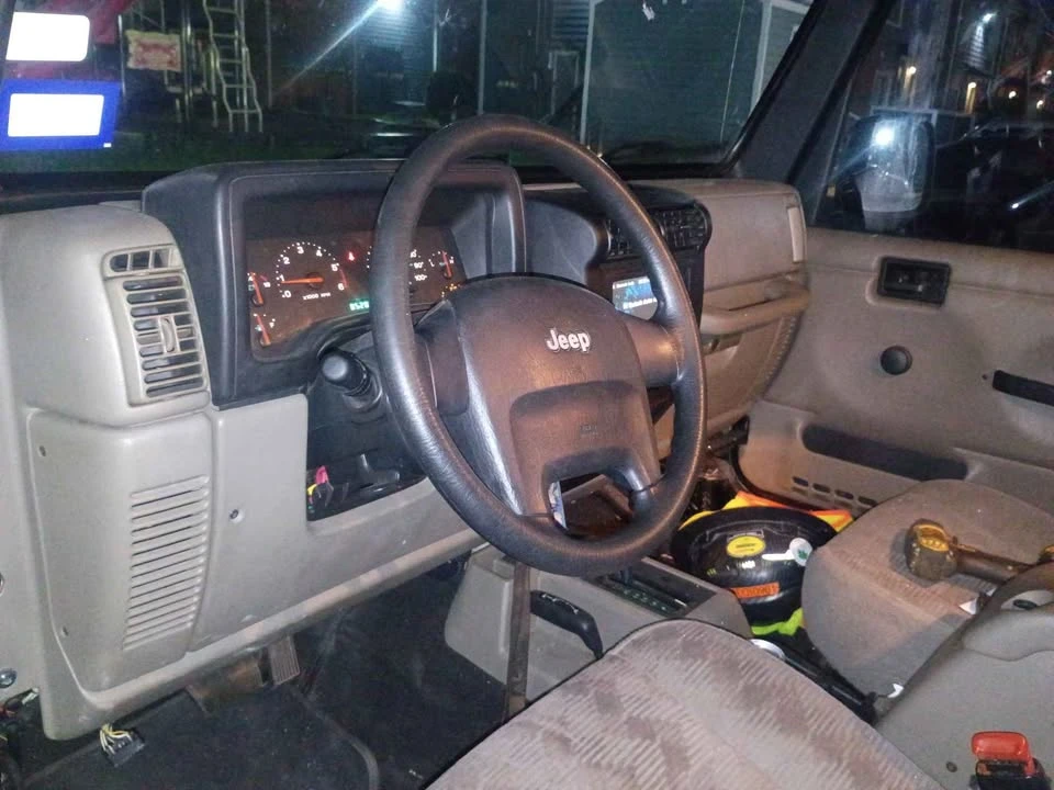 2005 Jeep TJ Wrangler - Image 11 of 20