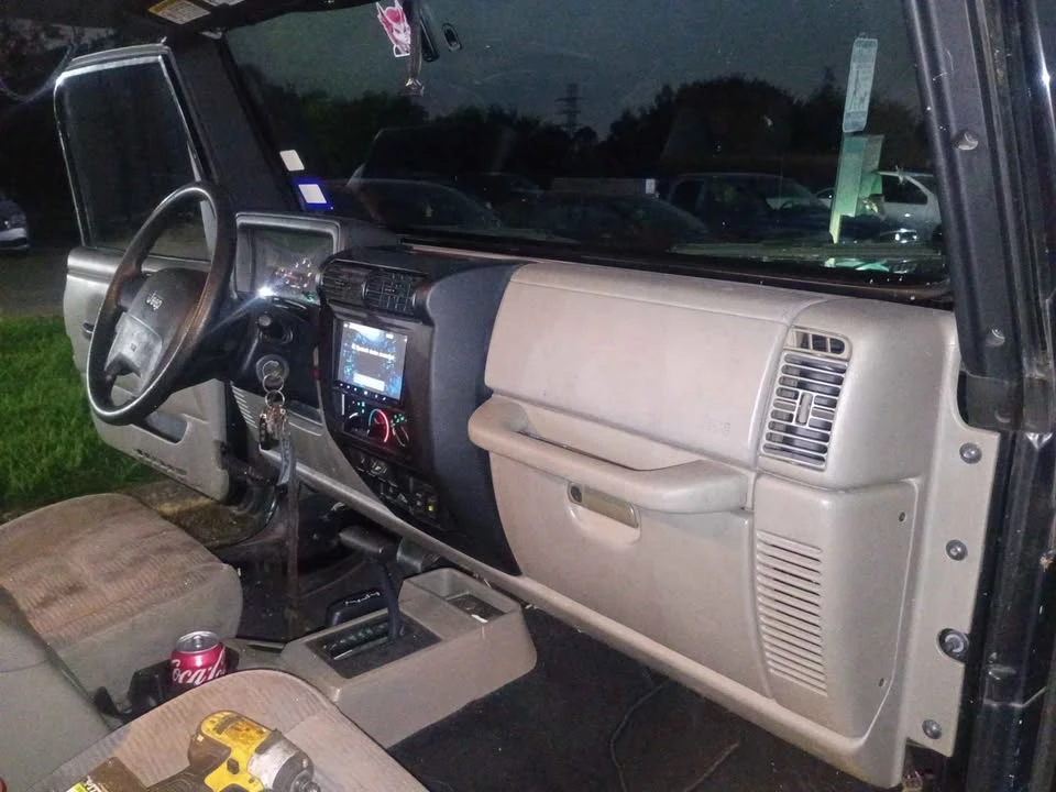 2005 Jeep TJ Wrangler - Image 10 of 20