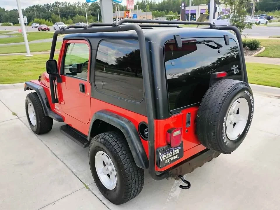 2005 Jeep TJ Wrangler - Image 10 of 14