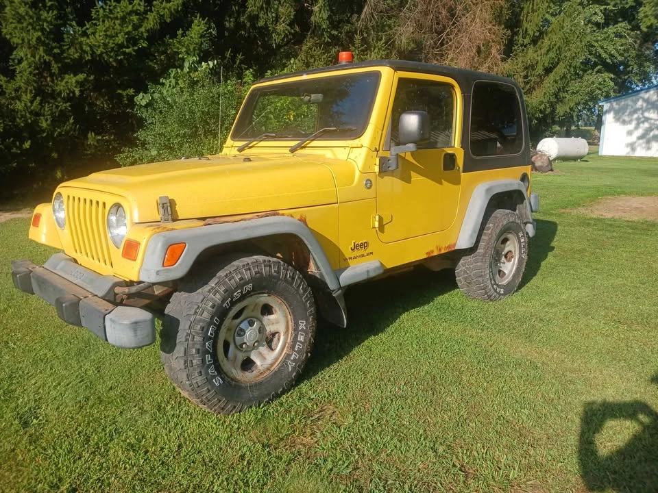 2005 Jeep TJ Wrangler - Image 2 of 8