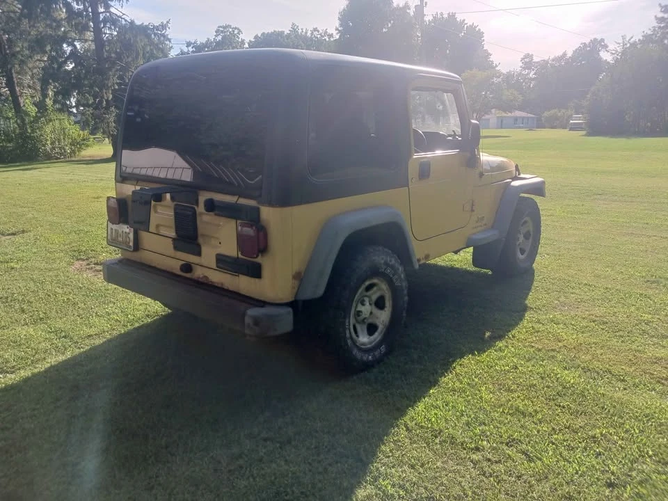 2005 Jeep TJ Wrangler - Image 3 of 8