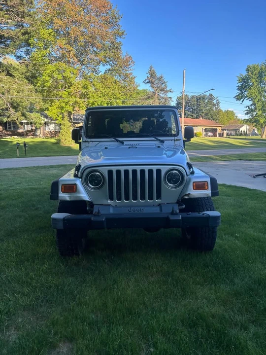 2005 Jeep TJ Wrangler - Image 2 of 15