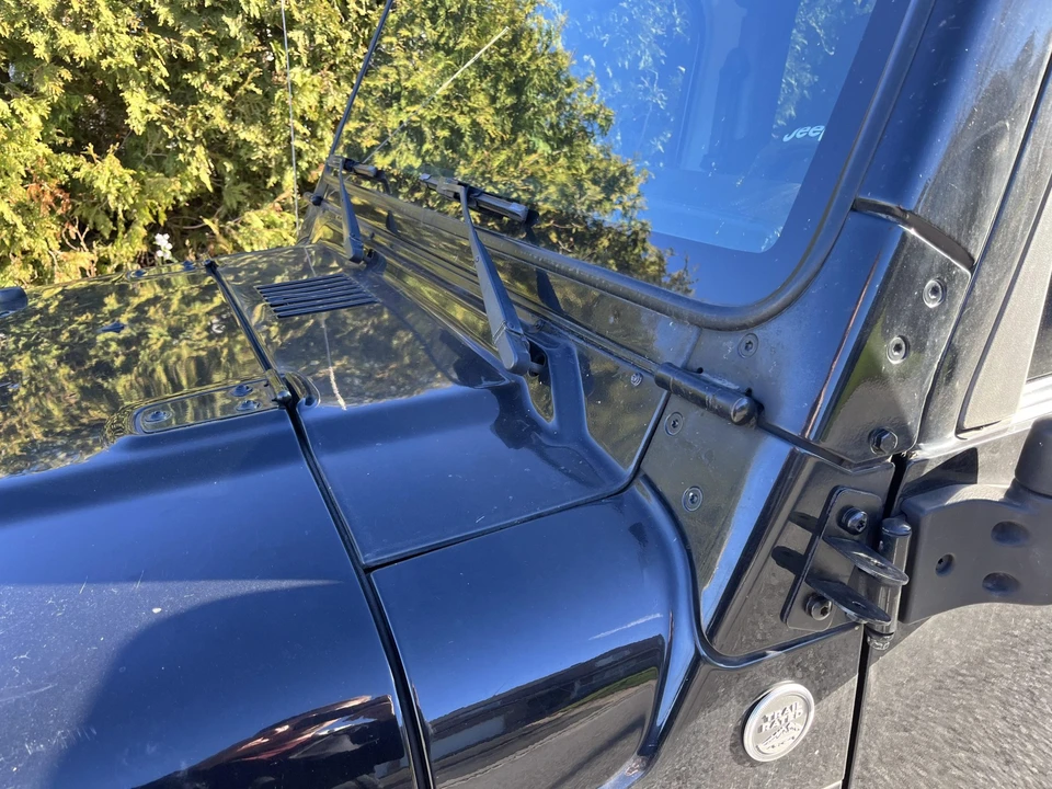 2005 Jeep TJ Wrangler - Image 22 of 31