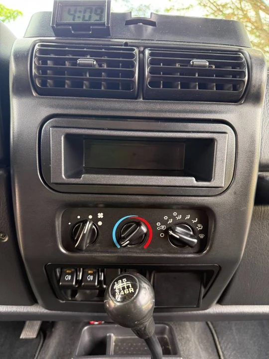 2005 Jeep TJ Wrangler - Image 13 of 20