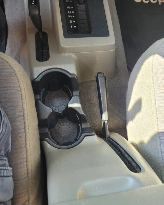 2005 Jeep TJ Wrangler - Image 18 of 19