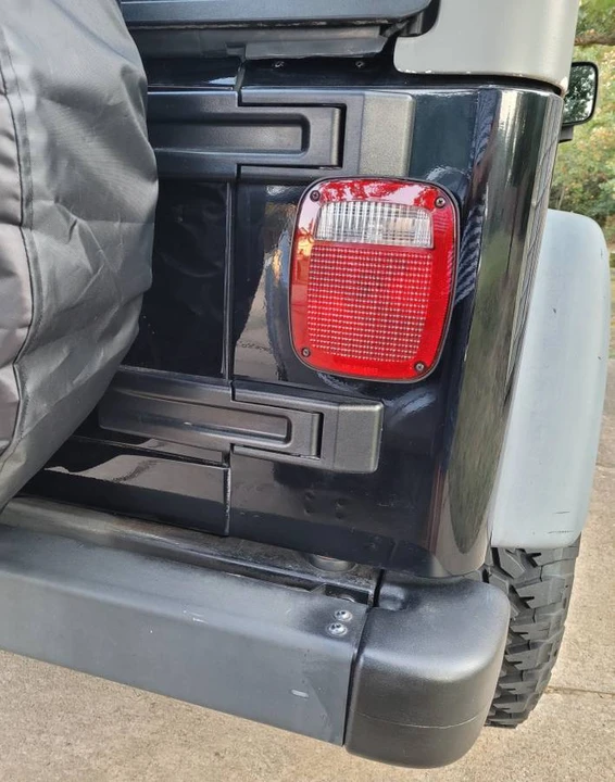2005 Jeep TJ Wrangler - Image 13 of 19