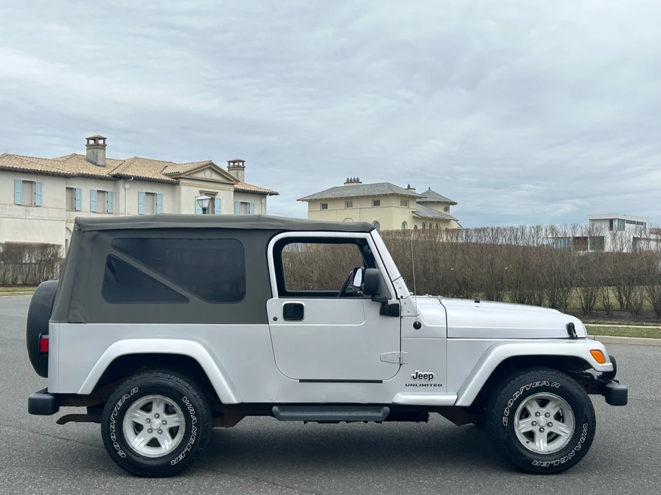 2005 Jeep TJ Wrangler - Image 3 of 21