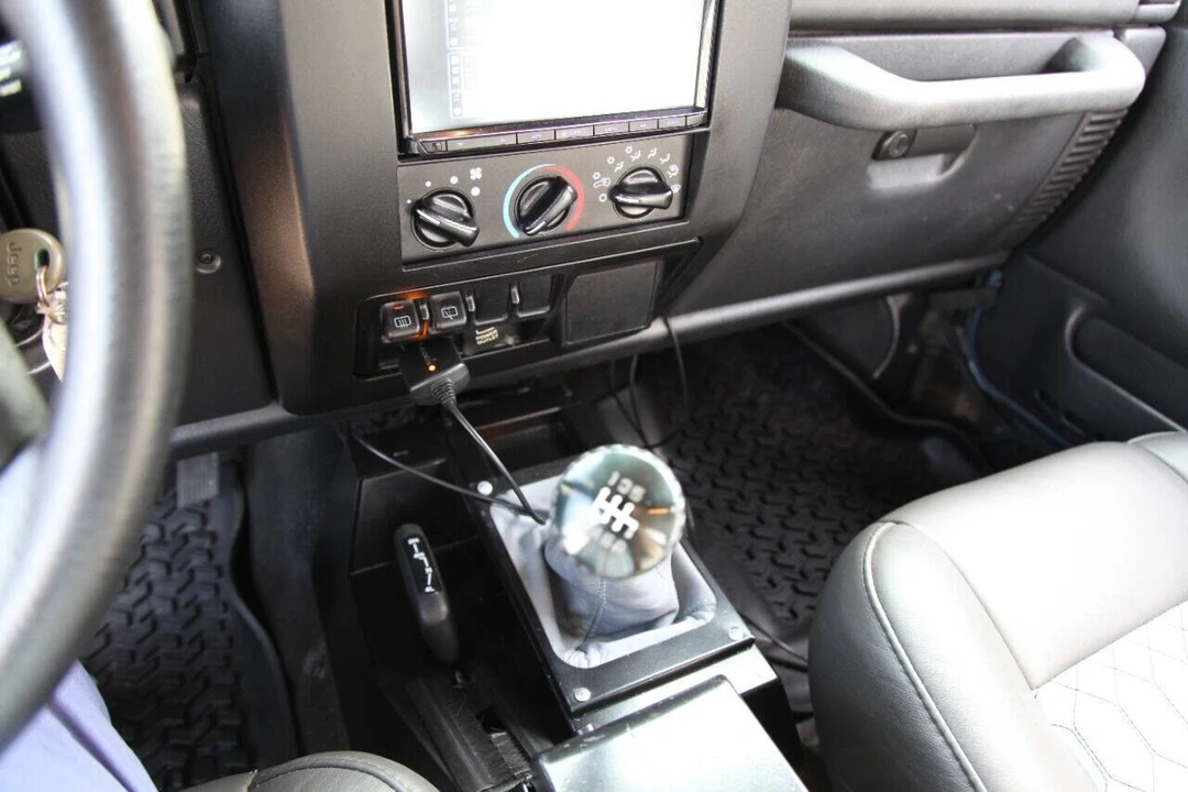 2005 Jeep TJ Wrangler - Image 11 of 21