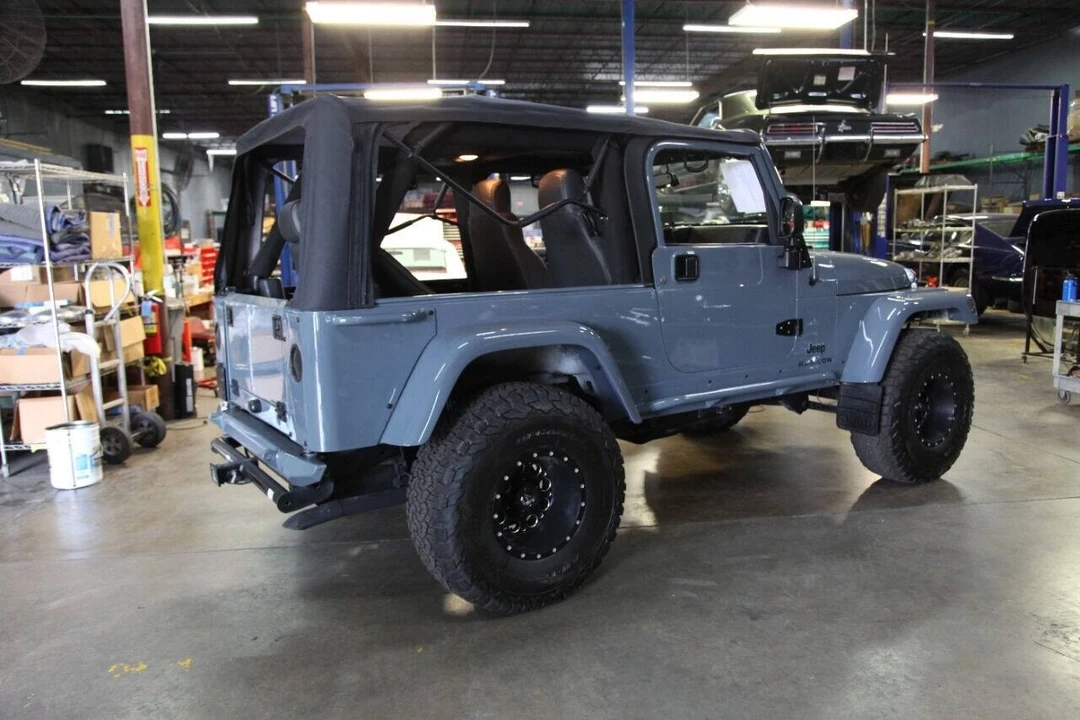 2005 Jeep TJ Wrangler - Image 17 of 21
