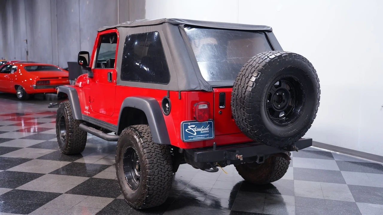 2005 Jeep TJ Wrangler - Image 8 of 12