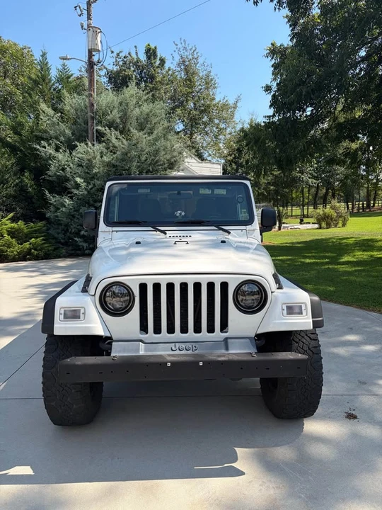 2005 Jeep TJ Wrangler - Image 3 of 16