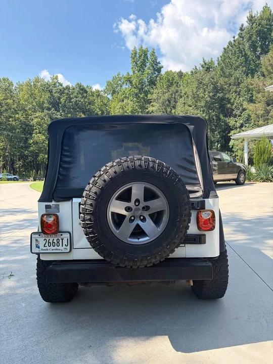 2005 Jeep TJ Wrangler - Image 4 of 16