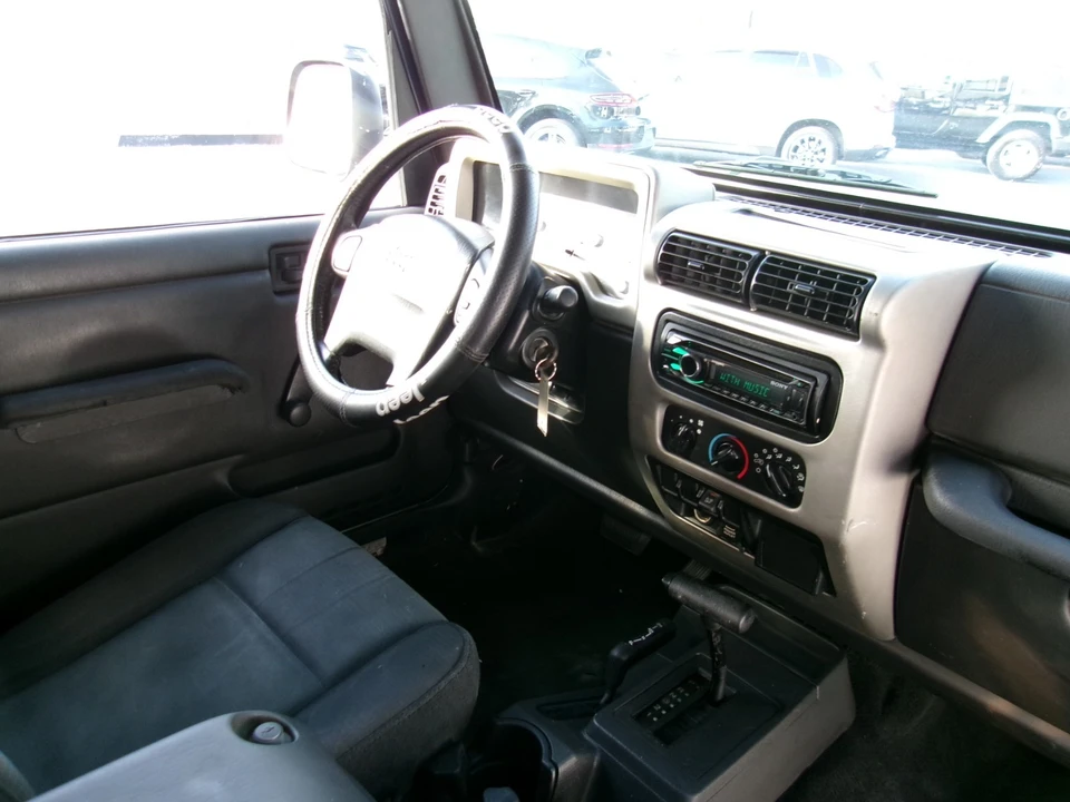 2005 Jeep TJ Wrangler - Image 16 of 20