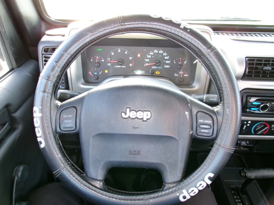 2005 Jeep TJ Wrangler - Image 19 of 20