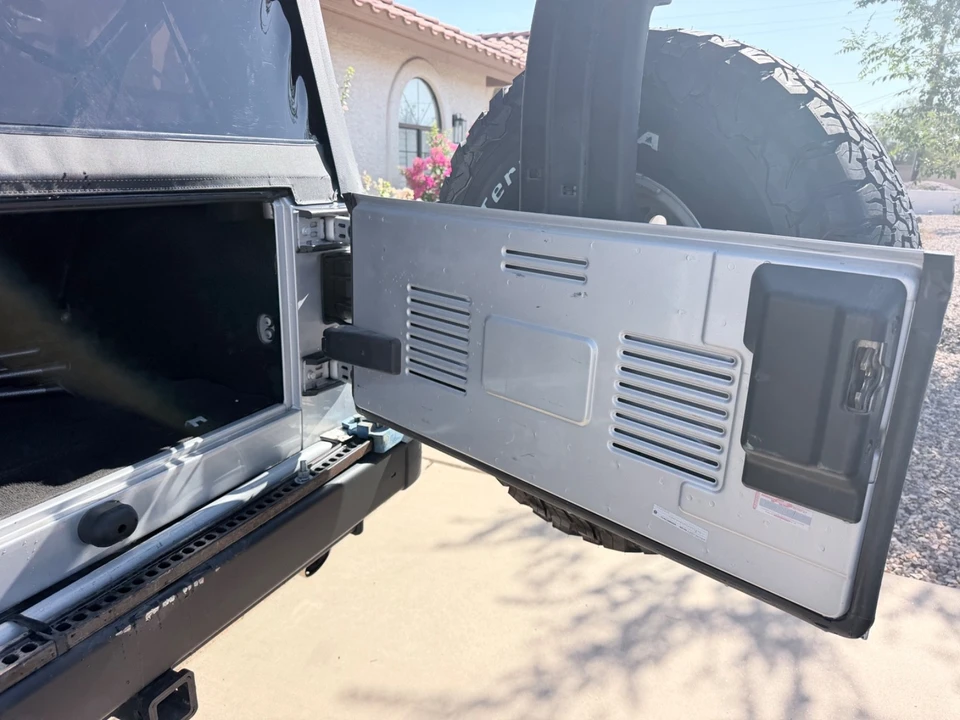 2005 Jeep TJ Wrangler - Image 5 of 13