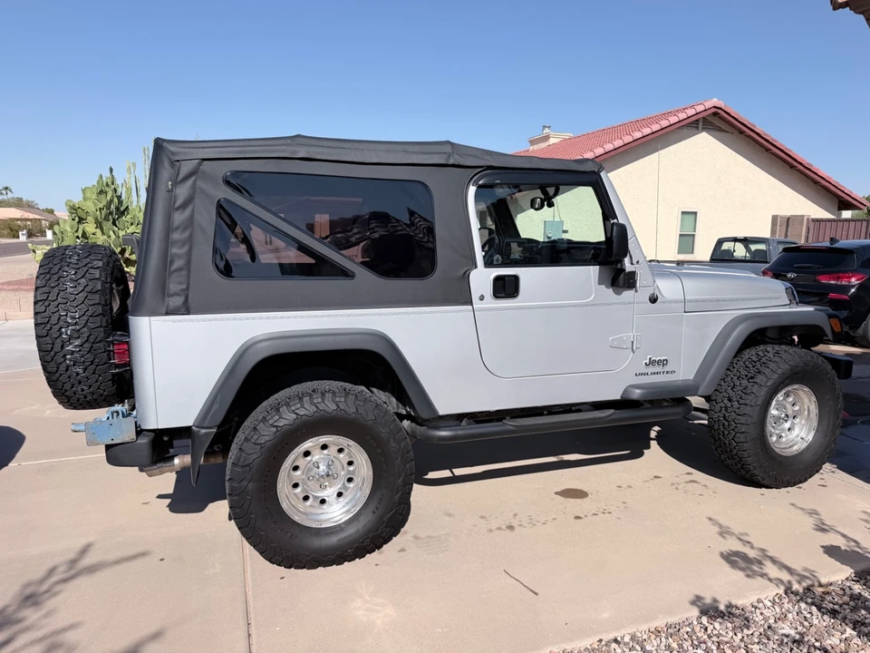 2005 Jeep TJ Wrangler - Image 8 of 13