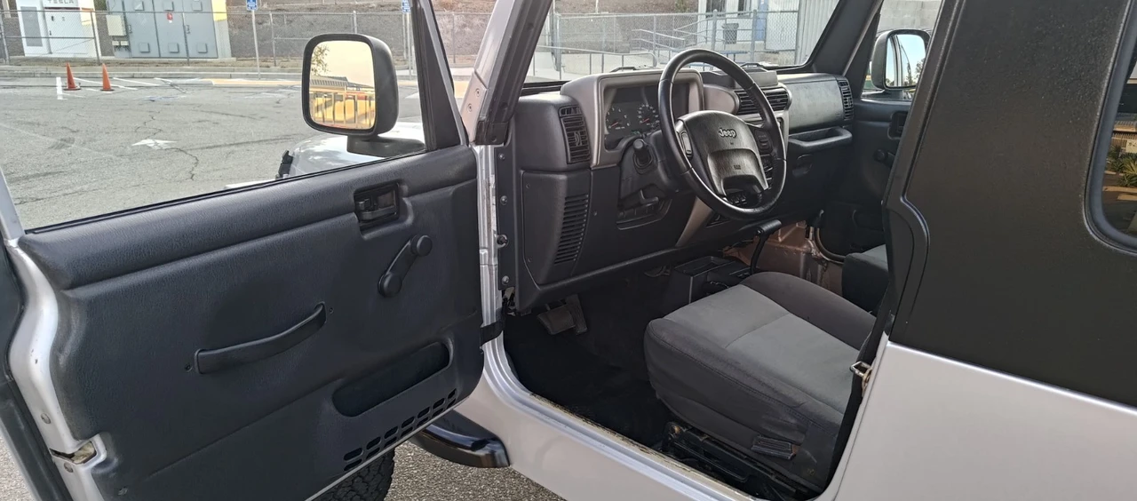 2005 Jeep TJ Wrangler - Image 10 of 29
