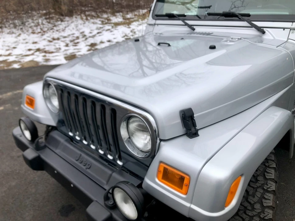 2005 Jeep TJ Wrangler - Image 19 of 21