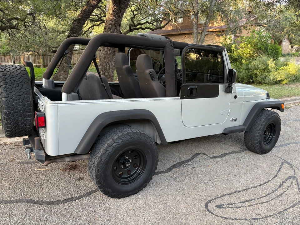2005 Jeep TJ Wrangler - Image 23 of 31