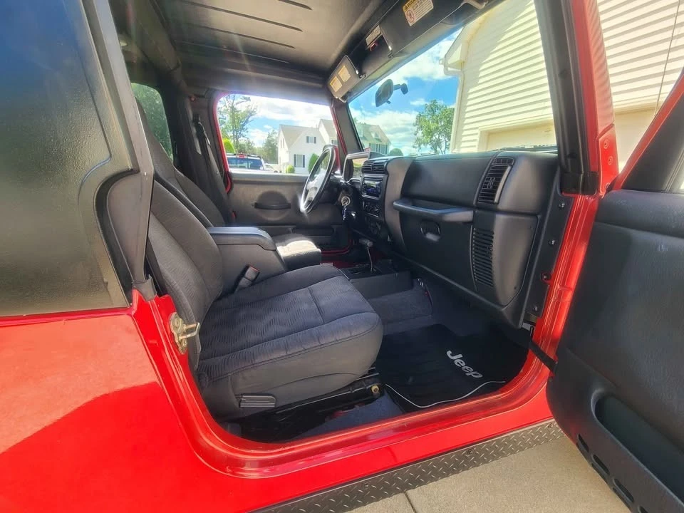 2005 Jeep TJ Wrangler - Image 17 of 22