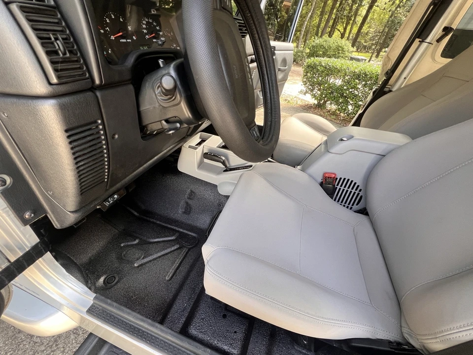 2005 Jeep TJ Wrangler - Image 9 of 25