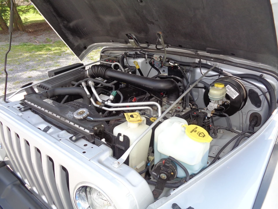 2005 Jeep TJ Wrangler - Image 20 of 31