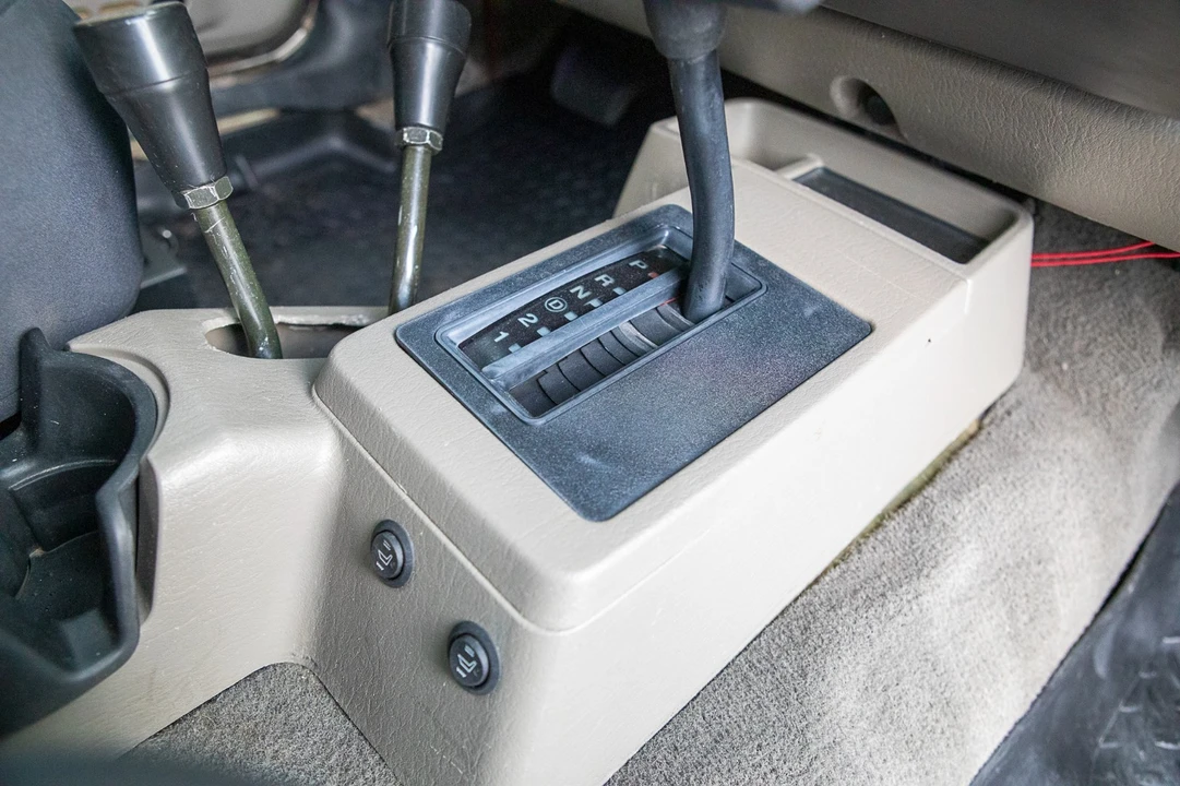 2005 Jeep TJ Wrangler - Image 20 of 31