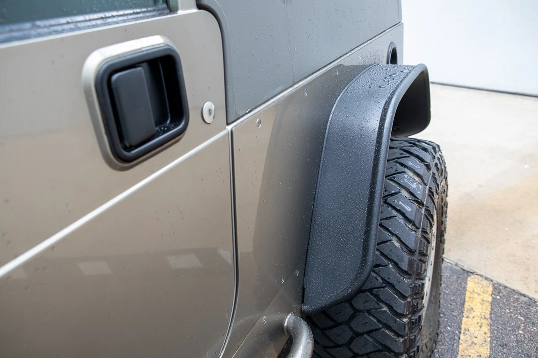 2005 Jeep TJ Wrangler - Image 28 of 31