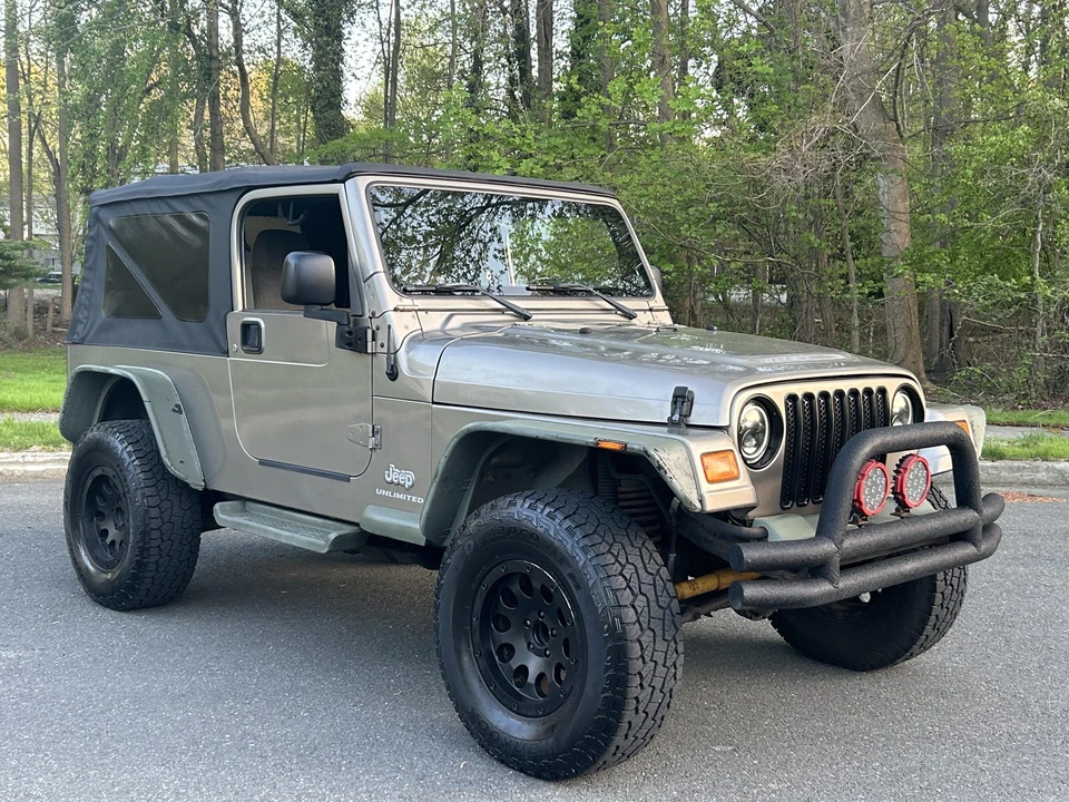 2005 Jeep TJ Wrangler - Image 14 of 31