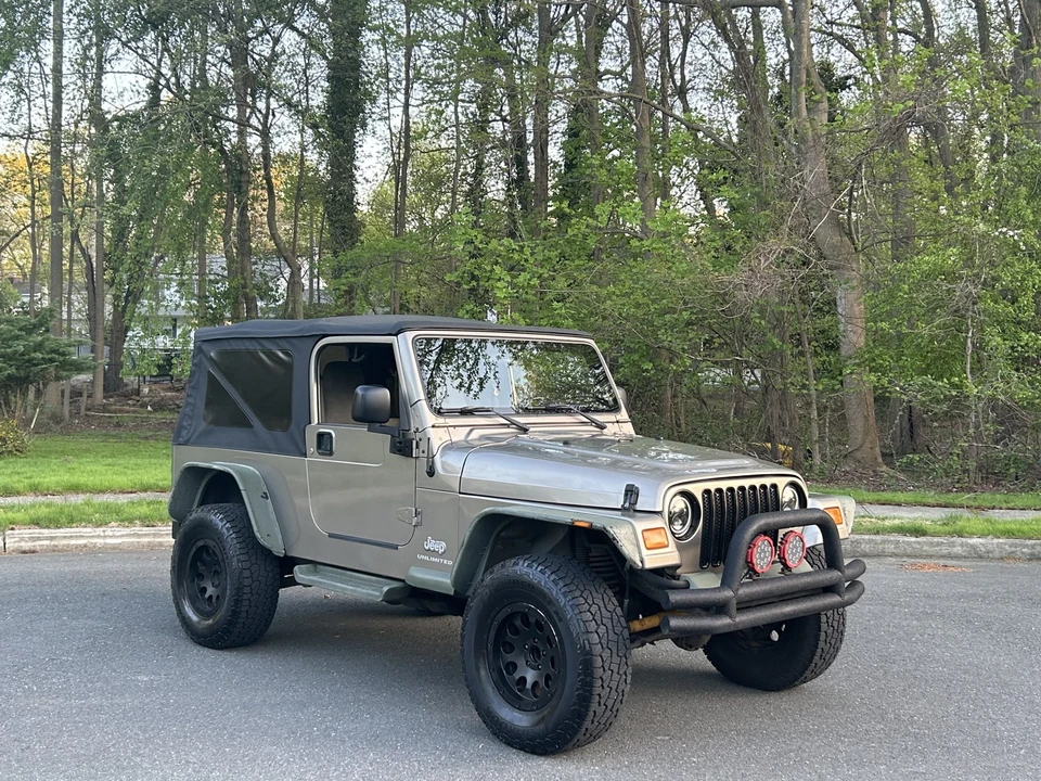 2005 Jeep TJ Wrangler - Image 11 of 31