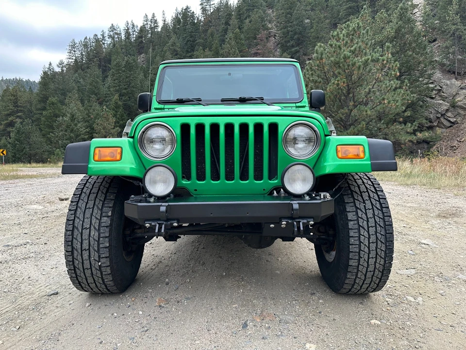 2005 Jeep TJ Wrangler - Image 2 of 31