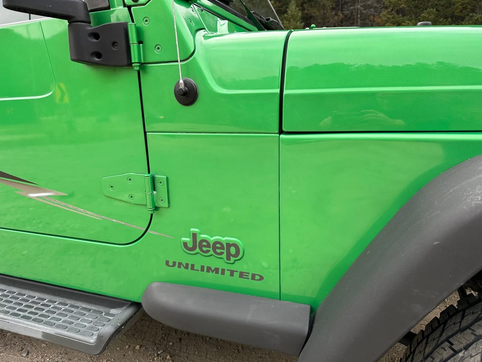 2005 Jeep TJ Wrangler - Image 25 of 31