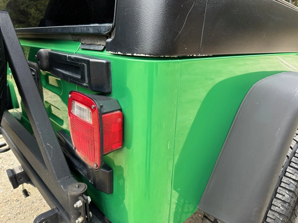 2005 Jeep TJ Wrangler - Image 22 of 31