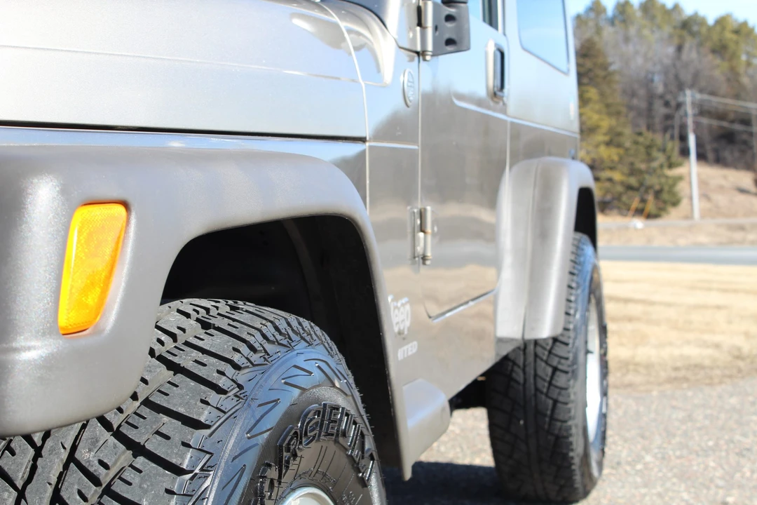 2005 Jeep TJ Wrangler - Image 29 of 31