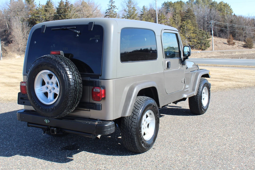 2005 Jeep TJ Wrangler - Image 10 of 31