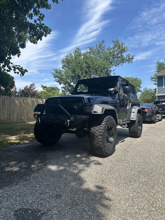 2005 Jeep TJ Wrangler - Image 2 of 31
