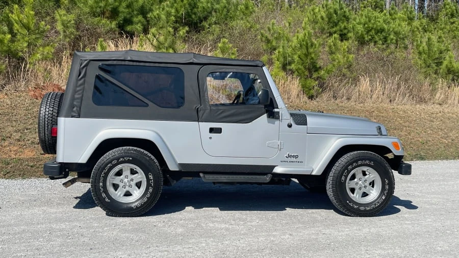 2005 Jeep TJ Wrangler - Image 3 of 15