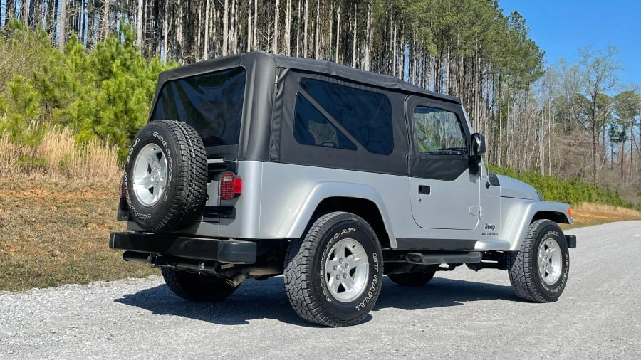 2005 Jeep TJ Wrangler - Image 2 of 15