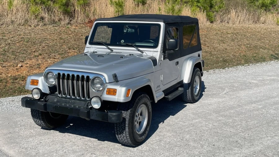2005 Jeep TJ Wrangler - Image 4 of 15