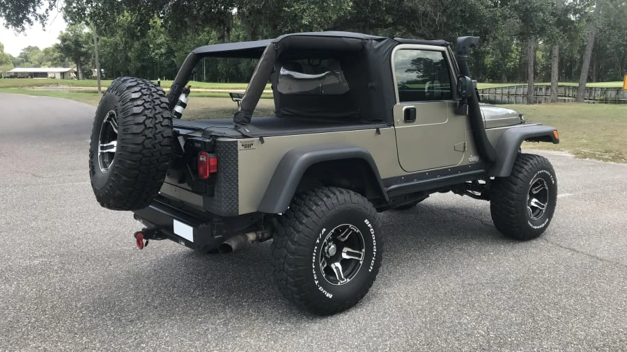 2005 Jeep TJ Wrangler - Image 3 of 8